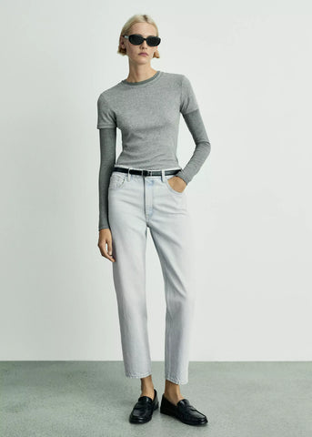 MOM Comfort High-Rise Womens Jeans