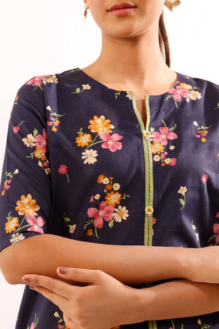 SAYA Unstitched Printed Lawn 3 Piece Suit